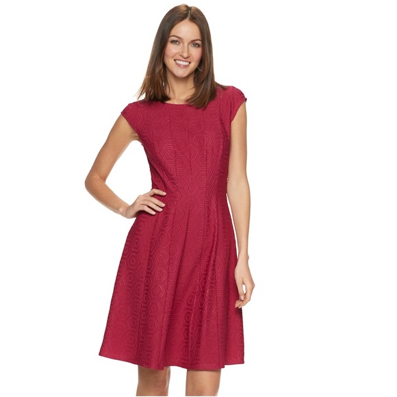 elle fit and flare dress